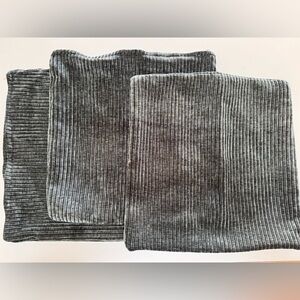 Set of 4 Forrest Green Ribbed Velvet Throw Pillow Covers